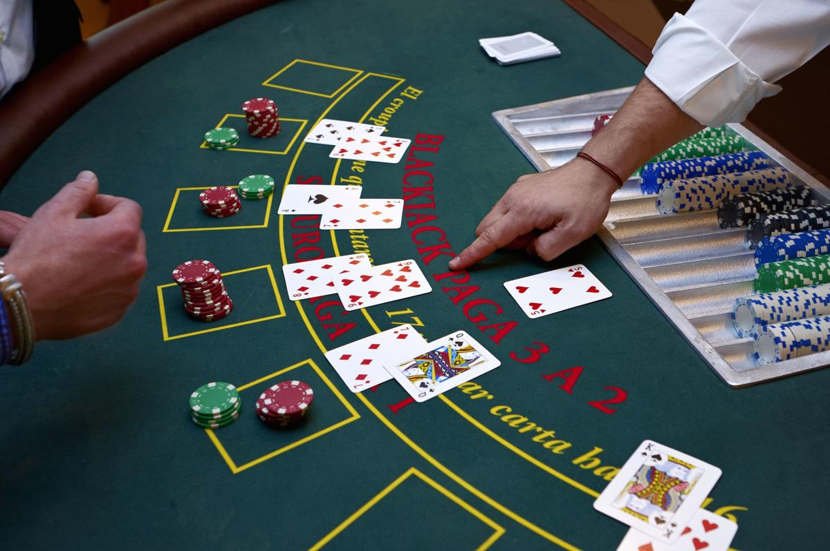 Card values in online blackjack